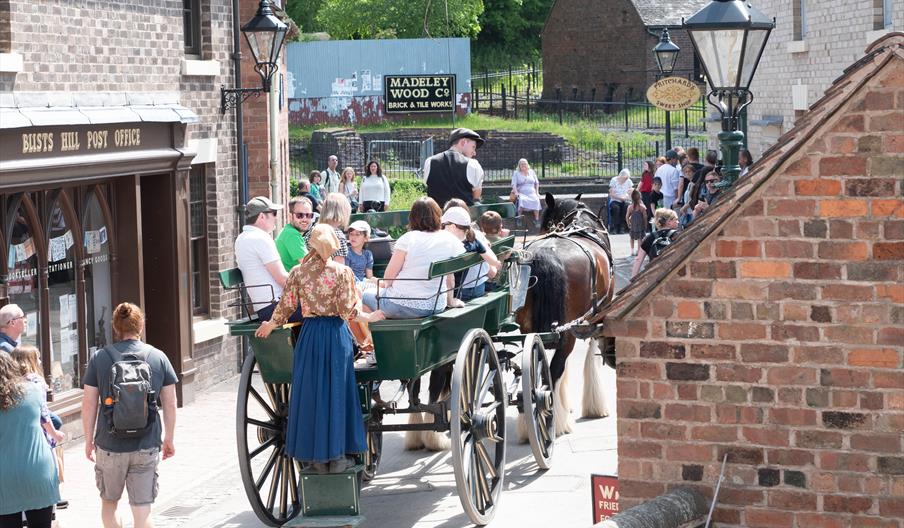 Blists Hill in Shropshire, suggested as a dating experience in Shropshire wihb people dressed in victorian clothes